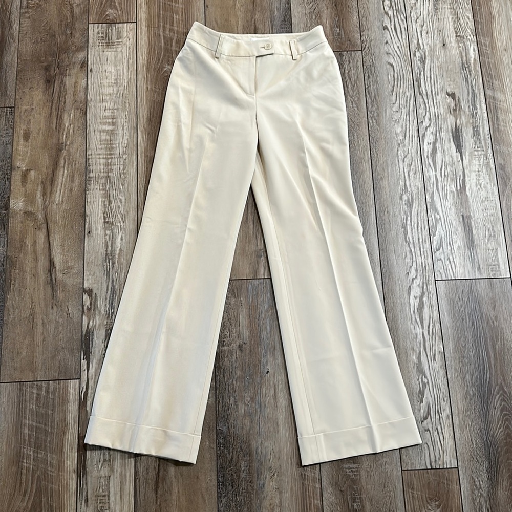 Ann Taylor Loft. New without Tags. Size: 2.